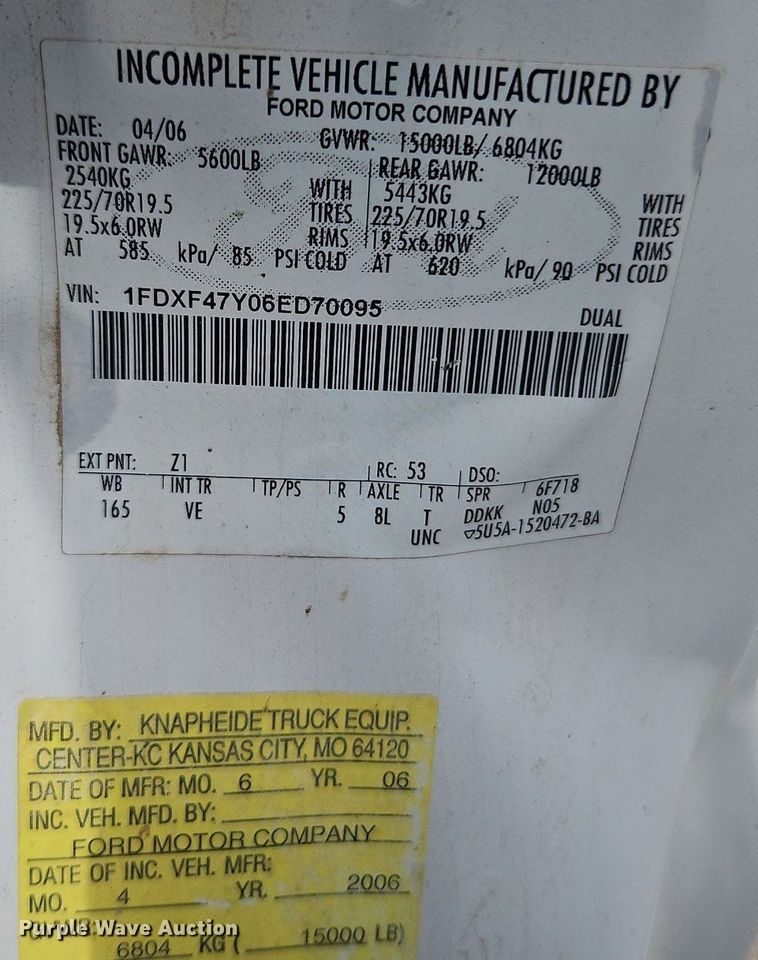 image for item EI3997 2006 Ford F450 Super Duty XL utility / service truck