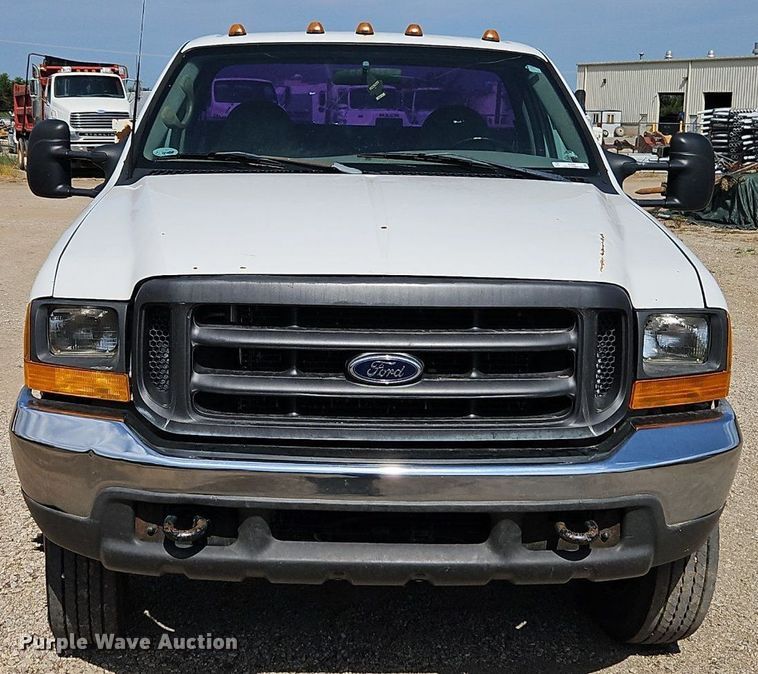 image for item EI3999 2000 Ford F450 Super Duty XL utility / service truck