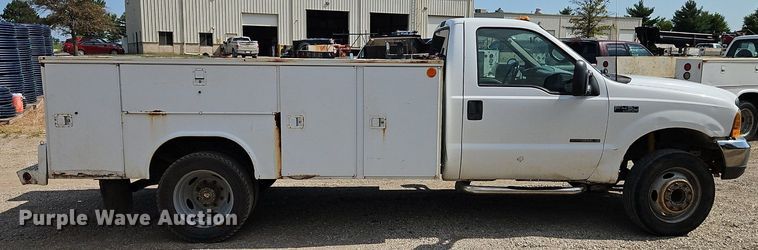 image for item EI3999 2000 Ford F450 Super Duty XL utility / service truck