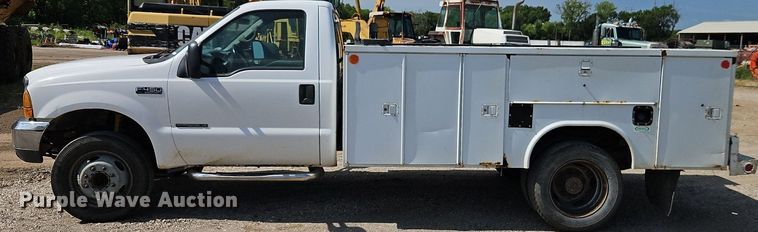 image for item EI3999 2000 Ford F450 Super Duty XL utility / service truck