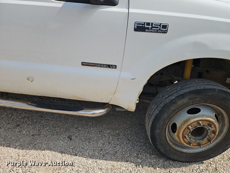 image for item EI3999 2000 Ford F450 Super Duty XL utility / service truck