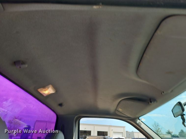 image for item EI3999 2000 Ford F450 Super Duty XL utility / service truck