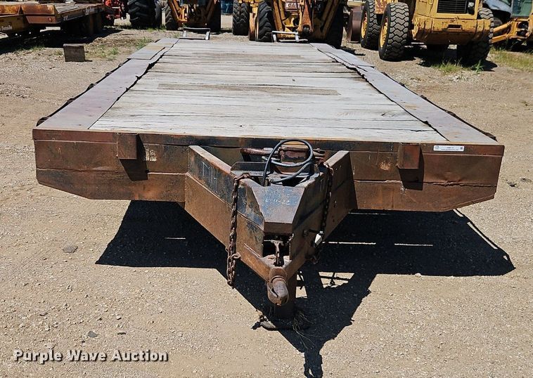 image for item EI8214 2001 Shop built equipment trailer