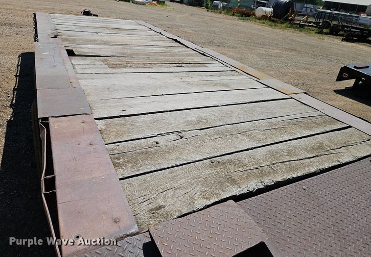 image for item EI8214 2001 Shop built equipment trailer