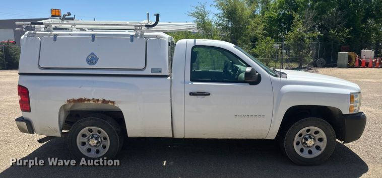 image for item EJ2788 2013 Chevrolet  Silverado 1500 pickup truck