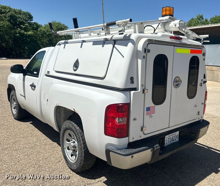 image for item EJ2788 2013 Chevrolet  Silverado 1500 pickup truck