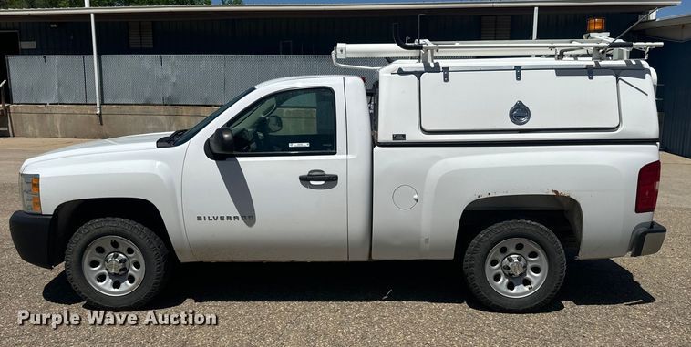 image for item EJ2788 2013 Chevrolet  Silverado 1500 pickup truck