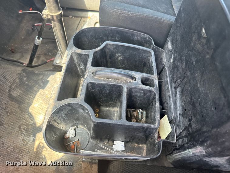 image for item EJ2788 2013 Chevrolet  Silverado 1500 pickup truck