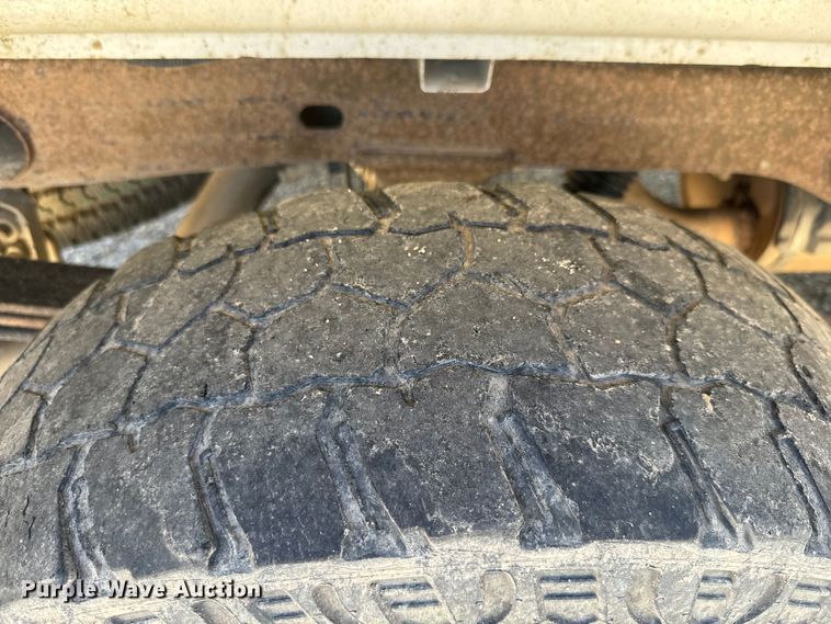 image for item EJ2788 2013 Chevrolet  Silverado 1500 pickup truck