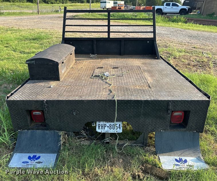 image for item EJ4423 Truck bed flat bed 