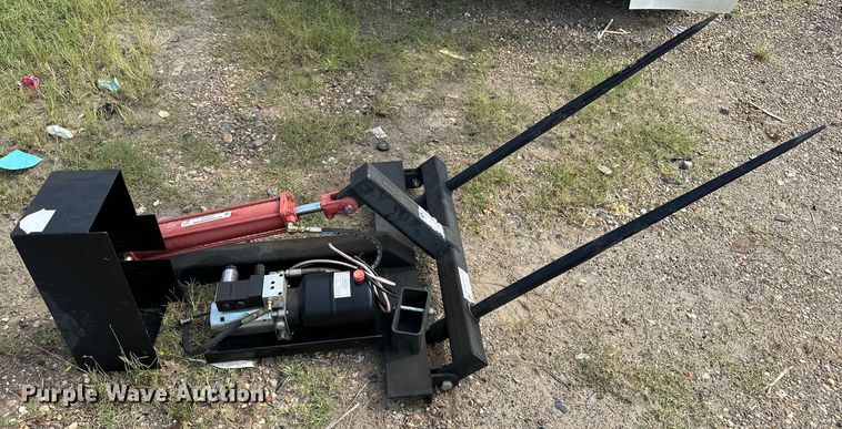 image for item EJ4427 Bale spear