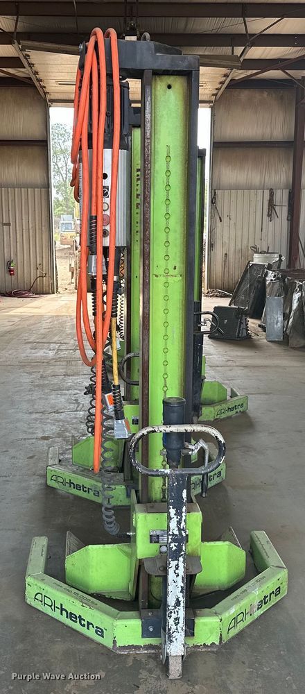 image for item EJ4428 (4) Automotive Resources ARI-hetra HDML-8 mobile lift 