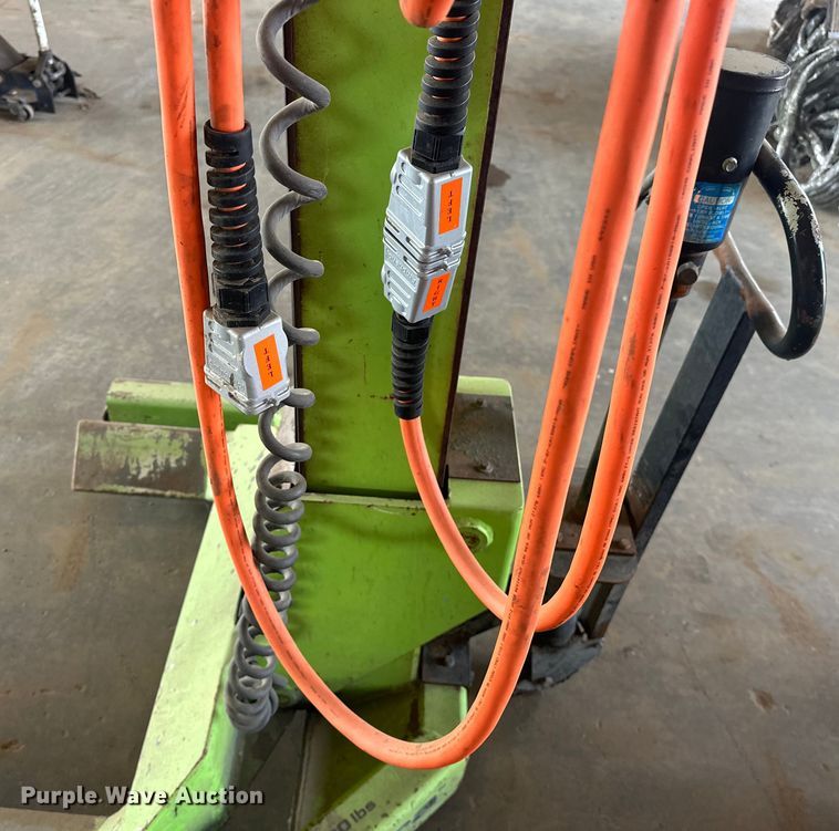 image for item EJ4428 (4) Automotive Resources ARI-hetra HDML-8 mobile lift 