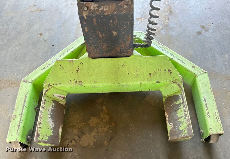 image for item EJ4428 (4) Automotive Resources ARI-hetra HDML-8 mobile lift 