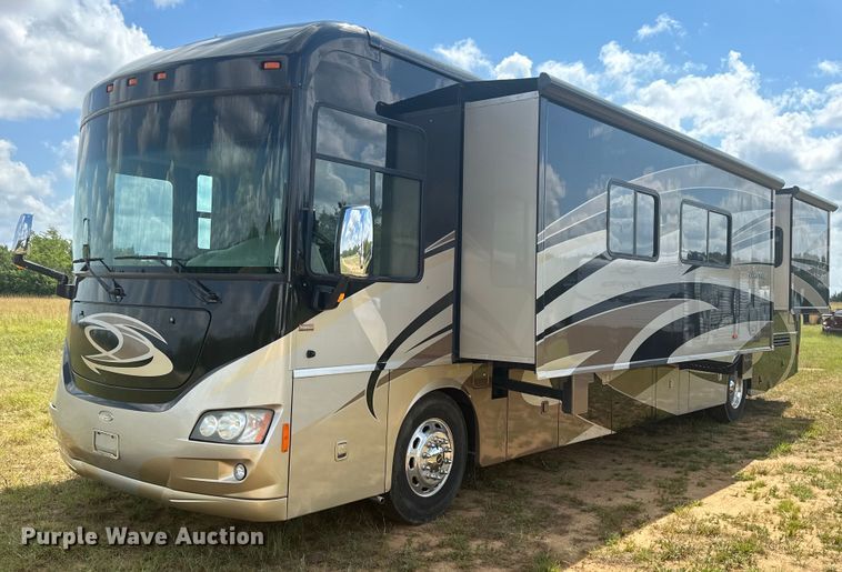 image for item EJ4439 2012 Winnebago  Journey  RV