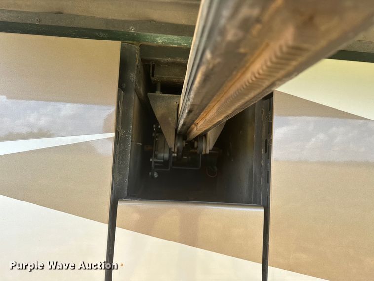 image for item EJ4439 2012 Winnebago  Journey  RV