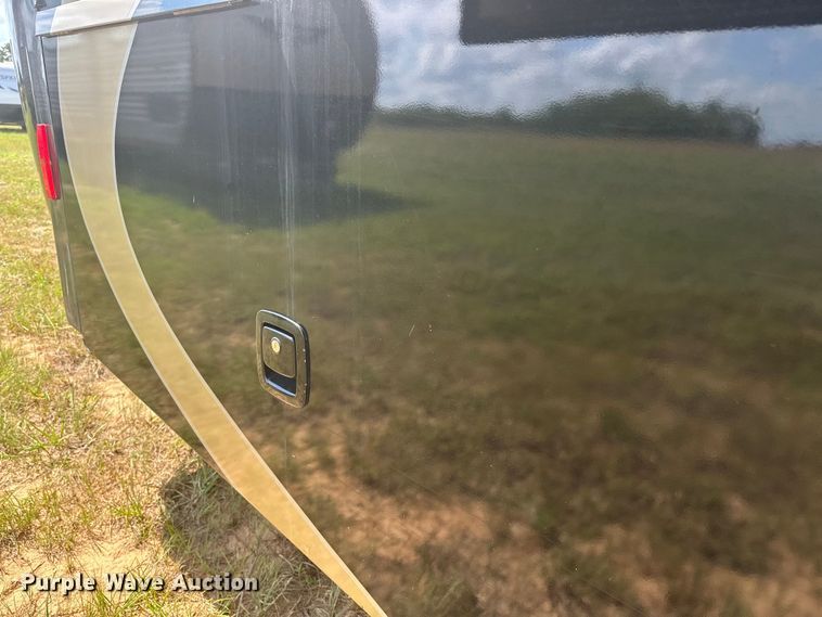 image for item EJ4439 2012 Winnebago  Journey  RV