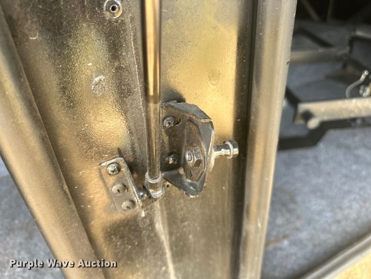 image for item EJ4439 2012 Winnebago  Journey  RV