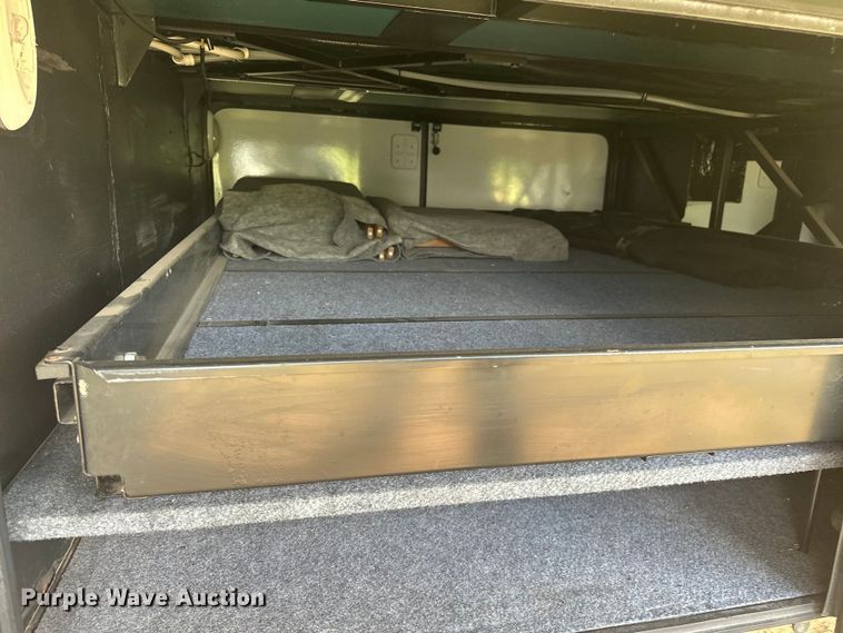 image for item EJ4439 2012 Winnebago  Journey  RV