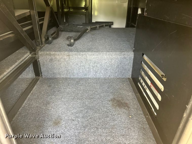 image for item EJ4439 2012 Winnebago  Journey  RV