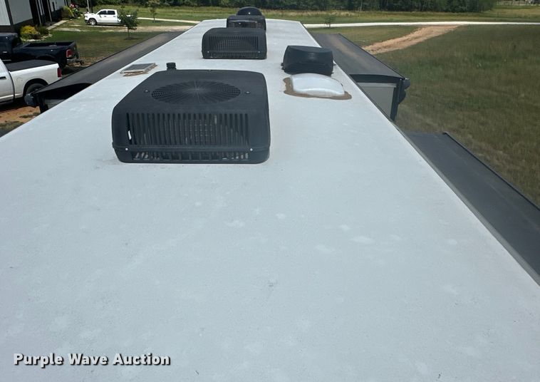 image for item EJ4439 2012 Winnebago  Journey  RV