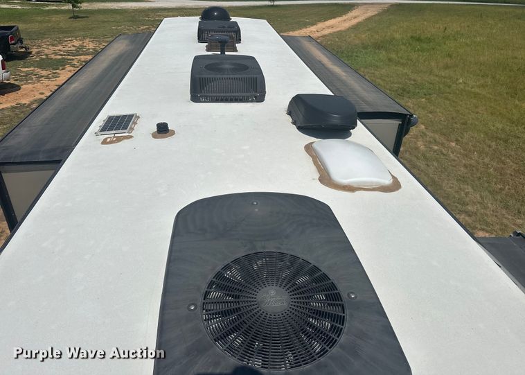 image for item EJ4439 2012 Winnebago  Journey  RV