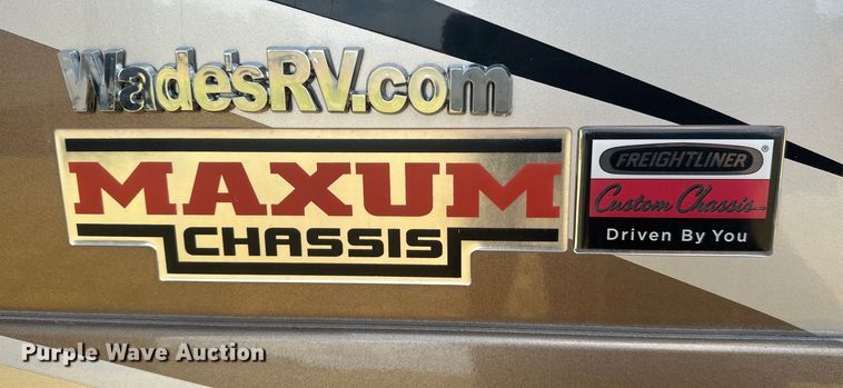 image for item EJ4439 2012 Winnebago  Journey  RV