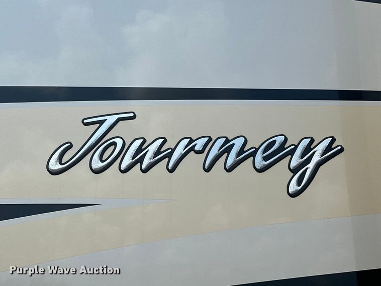 image for item EJ4439 2012 Winnebago  Journey  RV