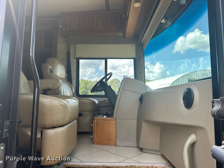 image for item EJ4439 2012 Winnebago  Journey  RV