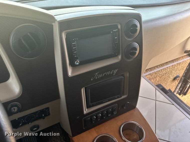 image for item EJ4439 2012 Winnebago  Journey  RV