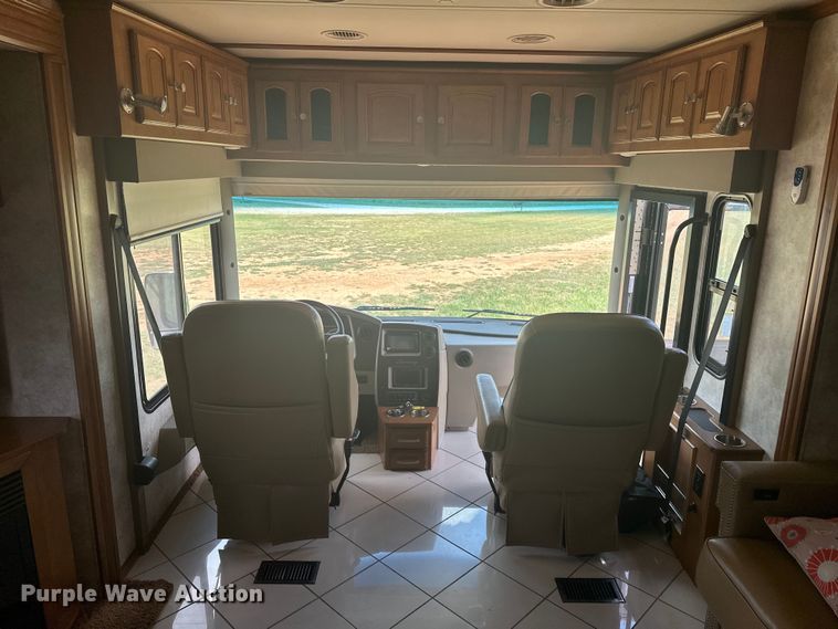 image for item EJ4439 2012 Winnebago  Journey  RV