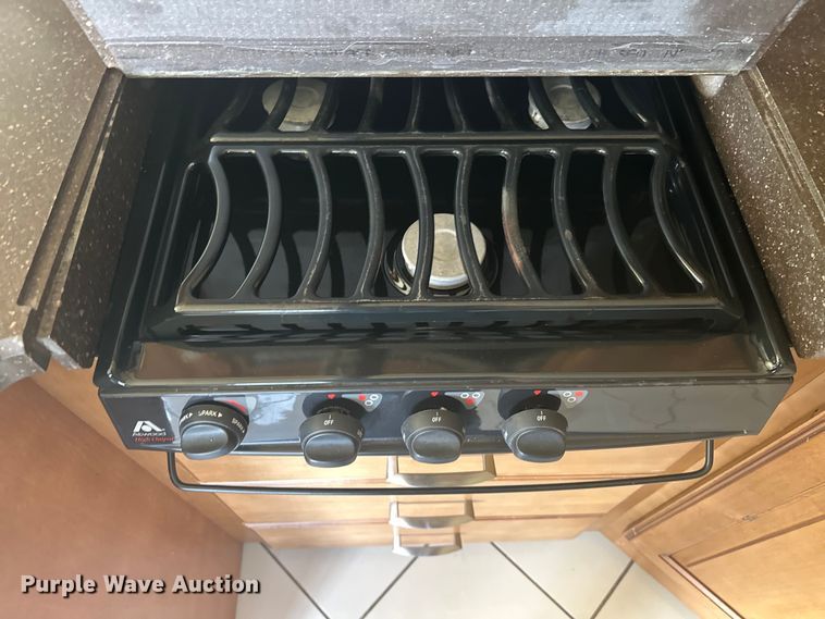 image for item EJ4439 2012 Winnebago  Journey  RV