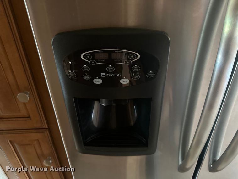 image for item EJ4439 2012 Winnebago  Journey  RV