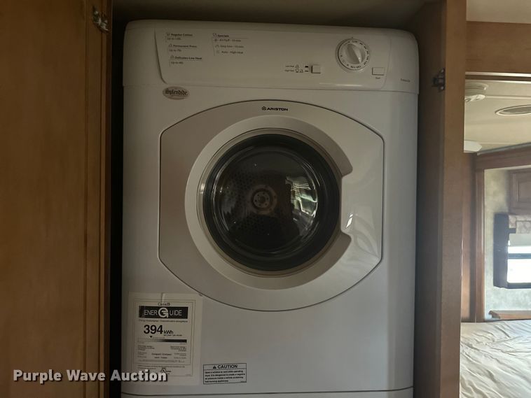 image for item EJ4439 2012 Winnebago  Journey  RV