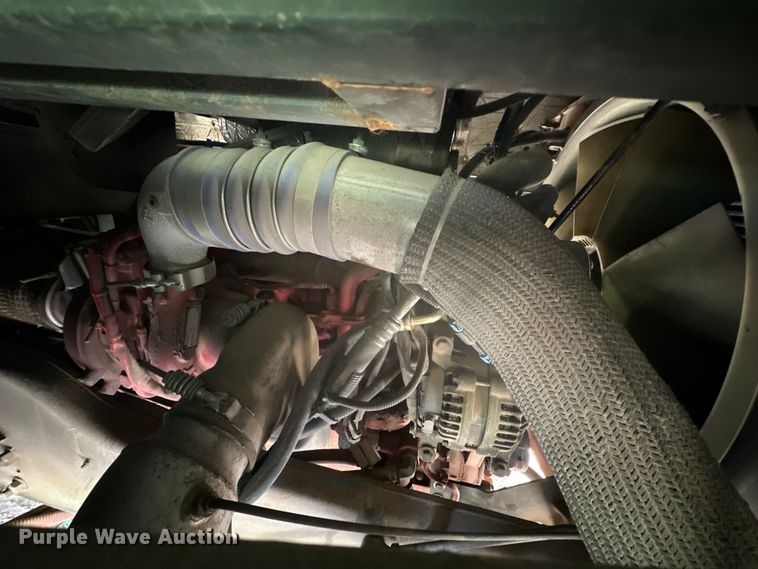 image for item EJ4439 2012 Winnebago  Journey  RV