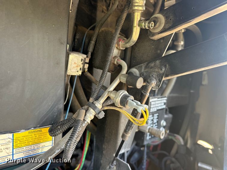 image for item EJ4439 2012 Winnebago  Journey  RV