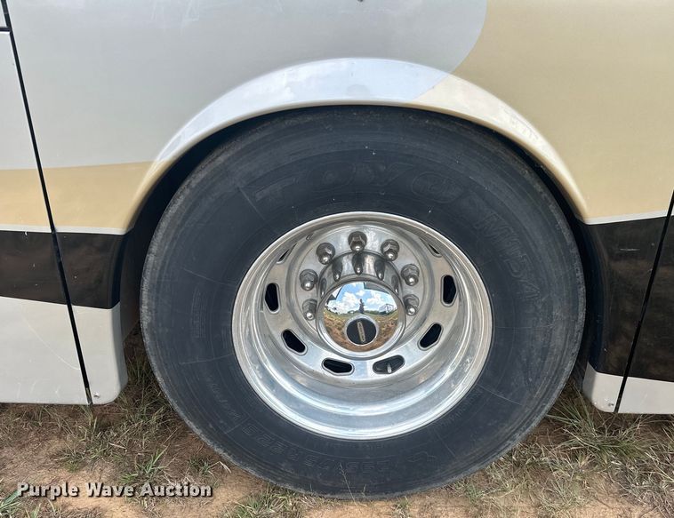 image for item EJ4439 2012 Winnebago  Journey  RV