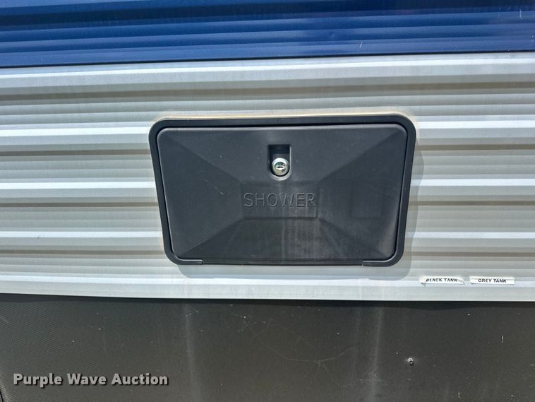 image for item EJ4443 2022 Keystone  Springdale SG202RD22  camper