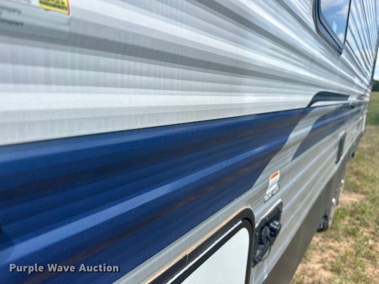 image for item EJ4443 2022 Keystone  Springdale SG202RD22  camper