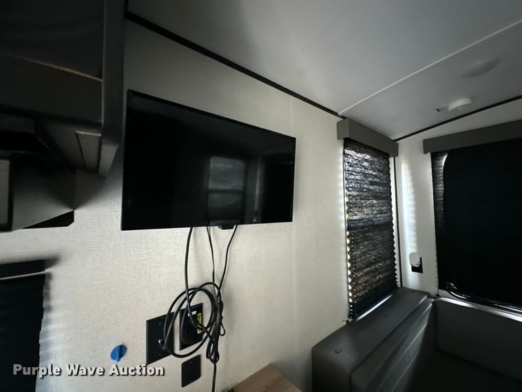 image for item EJ4443 2022 Keystone  Springdale SG202RD22  camper