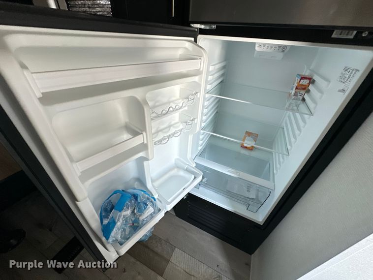 image for item EJ4443 2022 Keystone  Springdale SG202RD22  camper