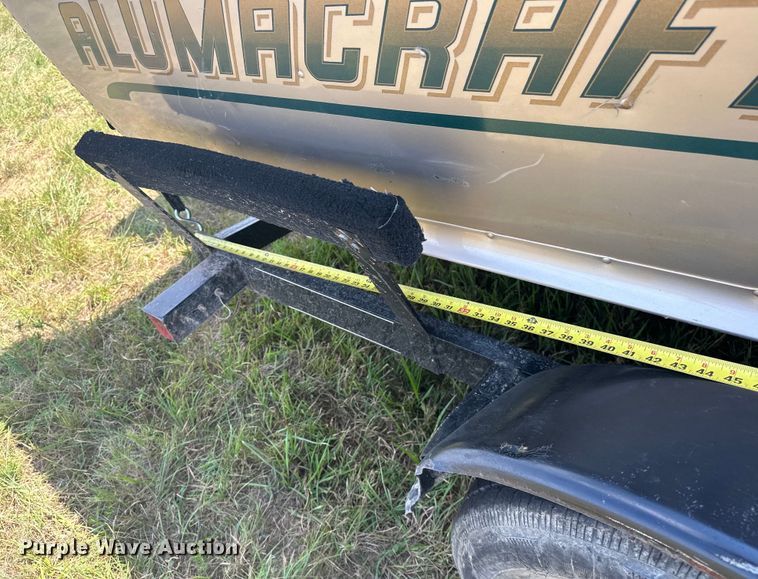 image for item EJ4444 1999 Alumacraft  TS175 boat