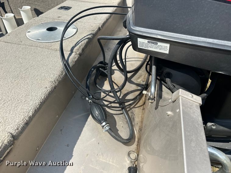 image for item EJ4444 1999 Alumacraft  TS175 boat