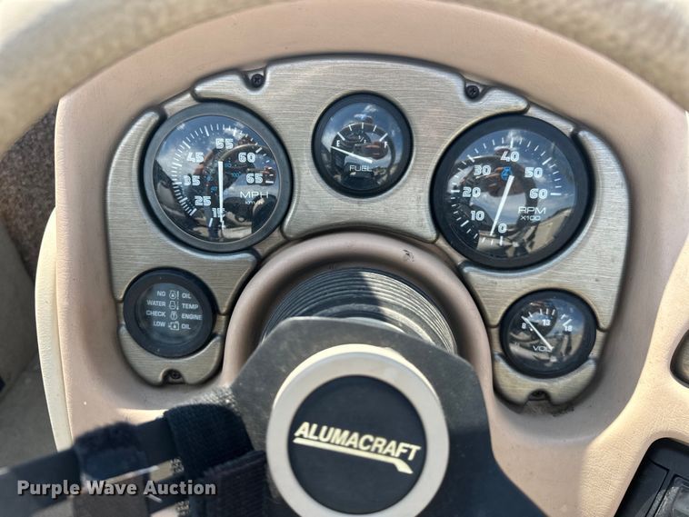 image for item EJ4444 1999 Alumacraft  TS175 boat