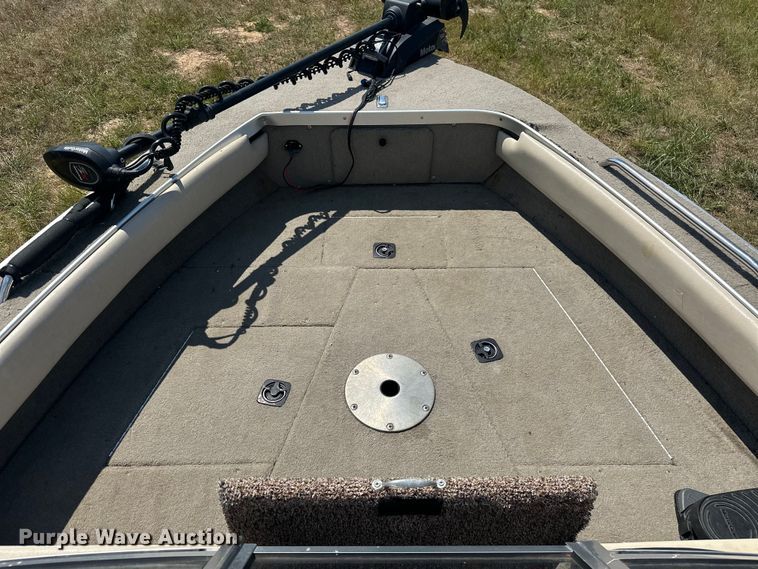 image for item EJ4444 1999 Alumacraft  TS175 boat