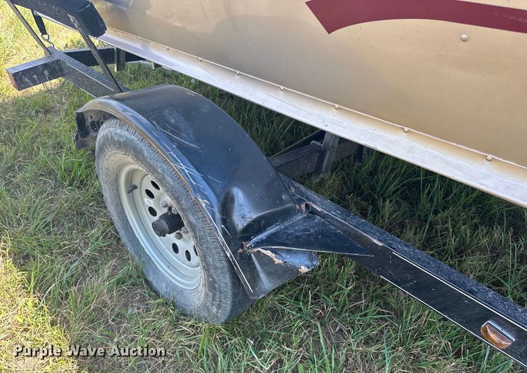 image for item EJ4444 1999 Alumacraft  TS175 boat