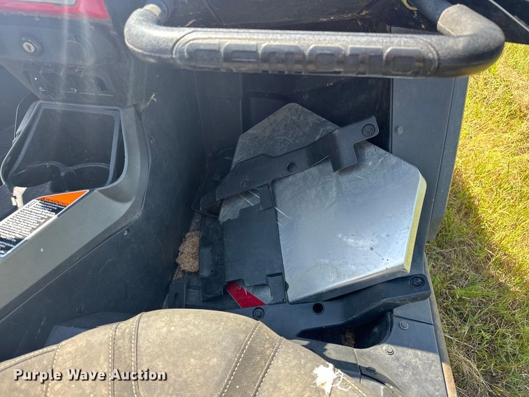 image for item EJ4445 2021 Zhejiang CFMoto  ZForce 950 Sport  utility vehicle