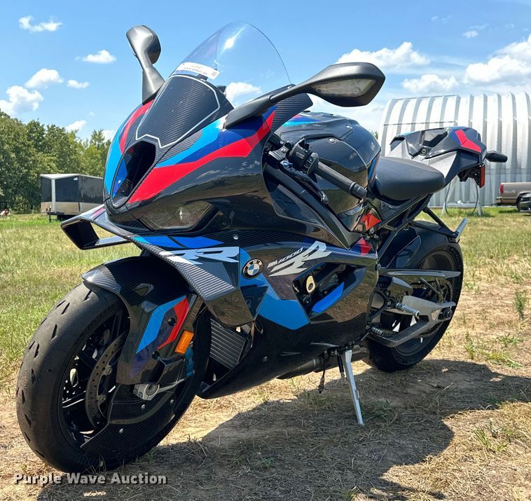 image for item EJ4447 2024 BMW M1000 motorcycle