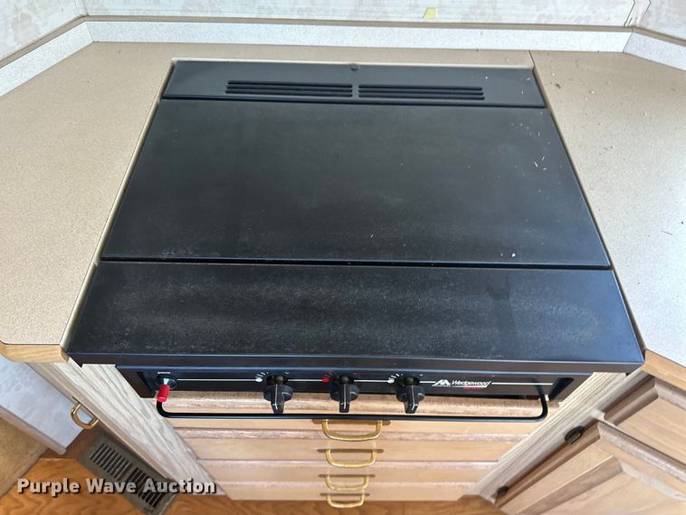 image for item EJ4448 1994 Winnebago  Vectra RV