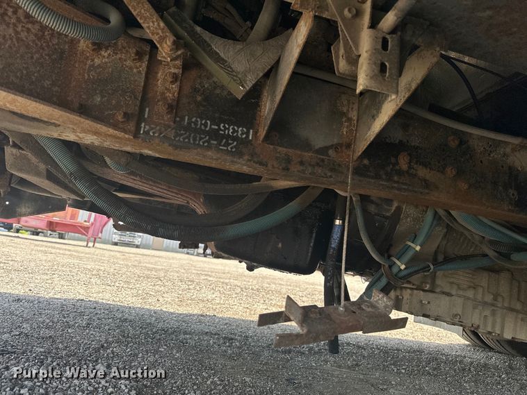 image for item EJ4448 1994 Winnebago  Vectra RV